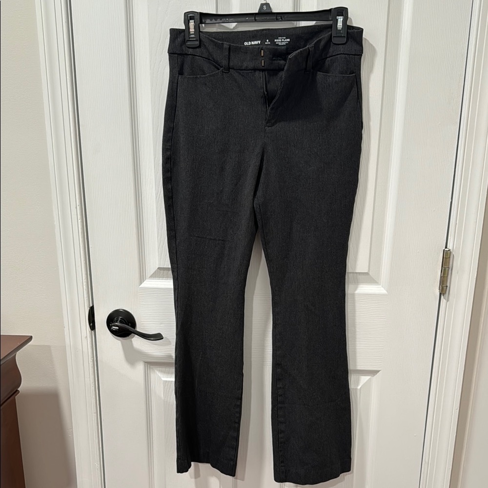 Old Navy Dark Gray Pixie Flare Pants